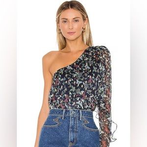 Tuslerosa (Revolve) Rhea Top (Sm)